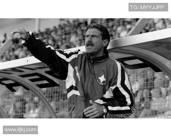 足球明星的传奇人生与他们对全球足球的影响分析